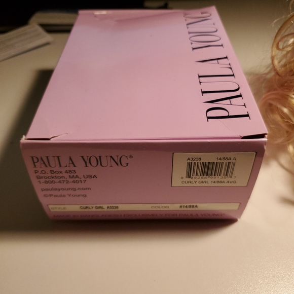 Paula Young curly girl ponny tail extension - Picture 3 of 4